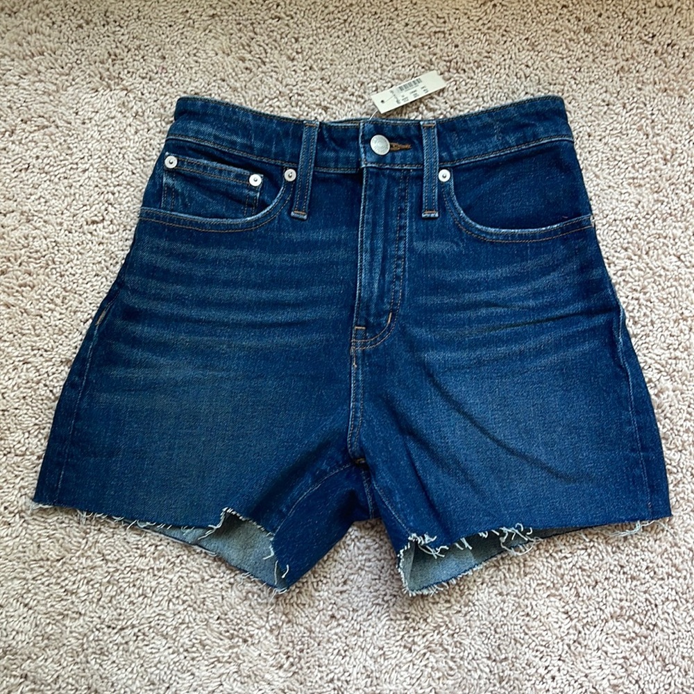 Madewell brand “curvy high-rise denim shorts in canterdale wash.” New with tags.